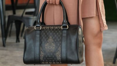 Tas Wanita kulit asli batik Sofia Leswan Leather