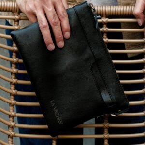 ADIPATI Clutch - Tas Tangan Handbag Pouch Simple Untuk Pria & Wanita - La Vaches Leather
