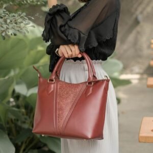 Leswan Leather - Tas Selempang Shoulder bag wanita kulit asli motif batik viral - VIENA BROGUE