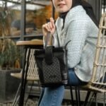 Leswan Leather - Tas Tenteng Shoulder Bag wanita kulit asli motif batik viral - YOANNA