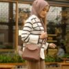 Leswan leather- Tas jenis Handbag berbahan kulit asli dengan aksen batik viral - DAYANA