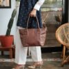 Leswan leather- Tas tangan wanita Totebag berbahan kulit asli dengan aksen batik viral - ALANIS