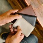 Trio - Dompet Kartu Pria dan Wanita Kulit Asli Card Holder ATM KTP Emas Logam Mulia - La Vaches' Leather