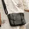 ARYA - Tas Selempang Bahu Laptop Kerja Pria Muat Laptop Kulit Sapi Asli - La vaches' Leather