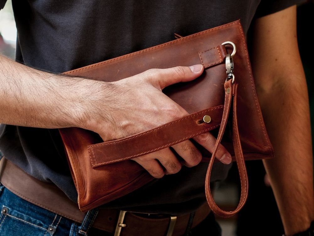 La Vaches' Leather - Handbag Pria Kulit Asli Cocok DIbawa Keluar Santai - Kresna