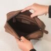 Lavaches' Leather - Clutch Pouch Bag untuk Travel Makeup Cocok Dipakai Pria dan Wanita Kulit Sapi Asli - Mahja